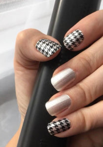 Highlands Houndstooth 100% Polish Nails