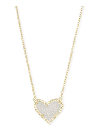 ARI HEART SHORT PENDANT NECKLACE GOLD IRIDESCENT DRUSY