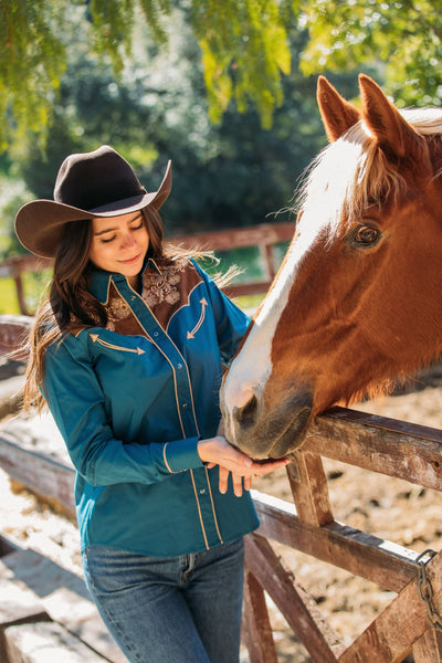 Ladies Cotton Blue Embroidery Western Shirt With Suede