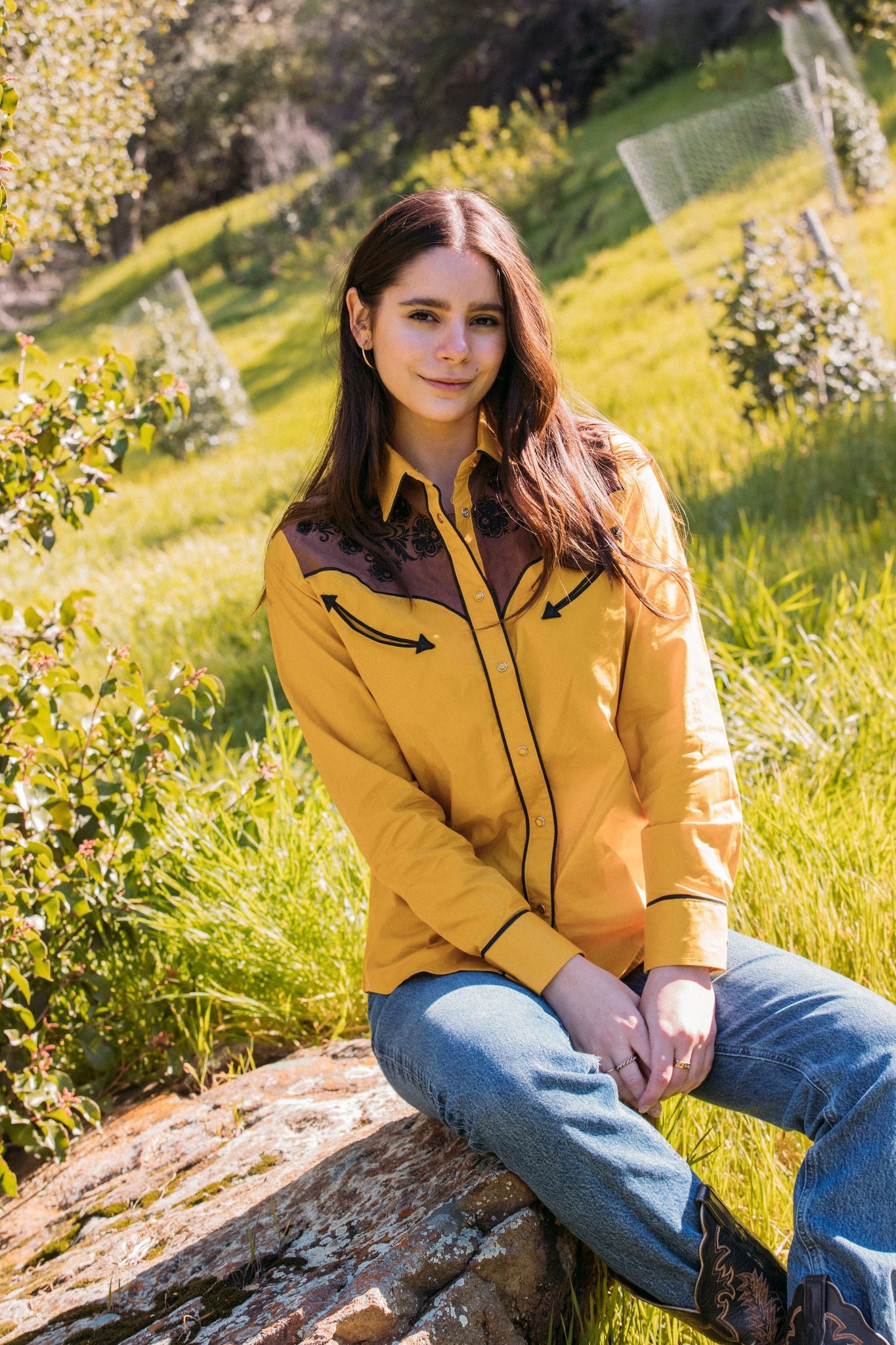 Ladies Cotton Mustard Embroidery Western Shirt With Suede