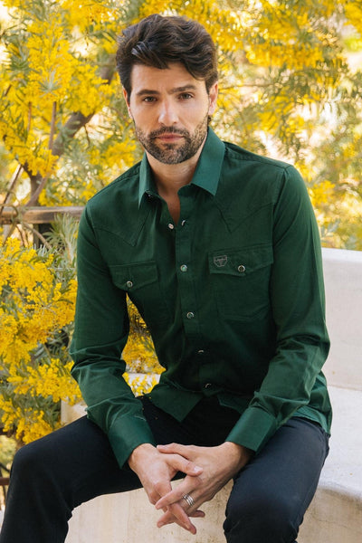 Men's Modern Fit Solid Green Dress Shirt