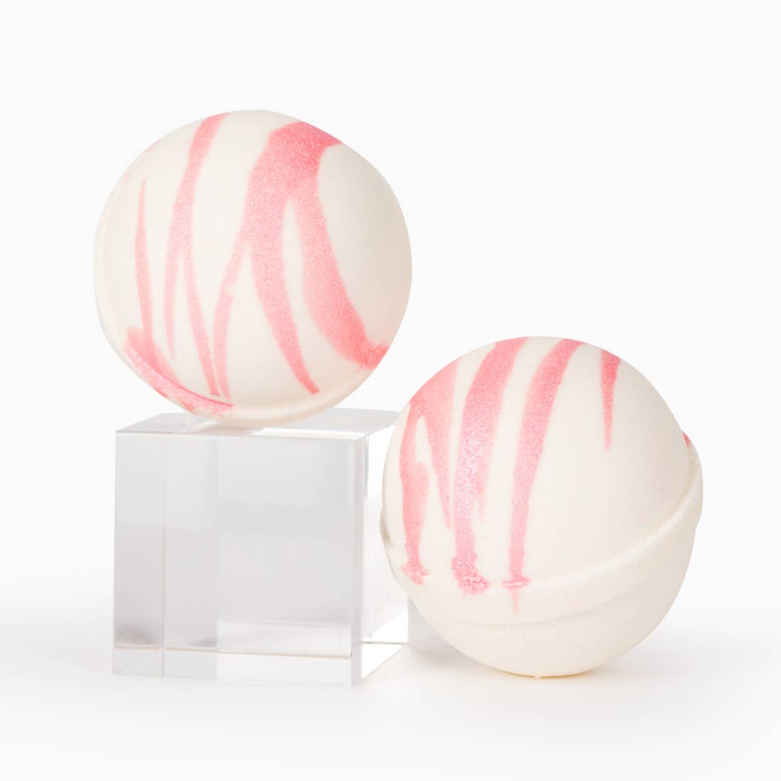 Pearl Bath Bomb