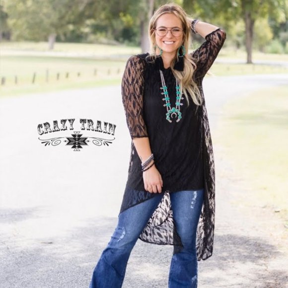 Black Lubbock Lace Hi Lo Tunic Top