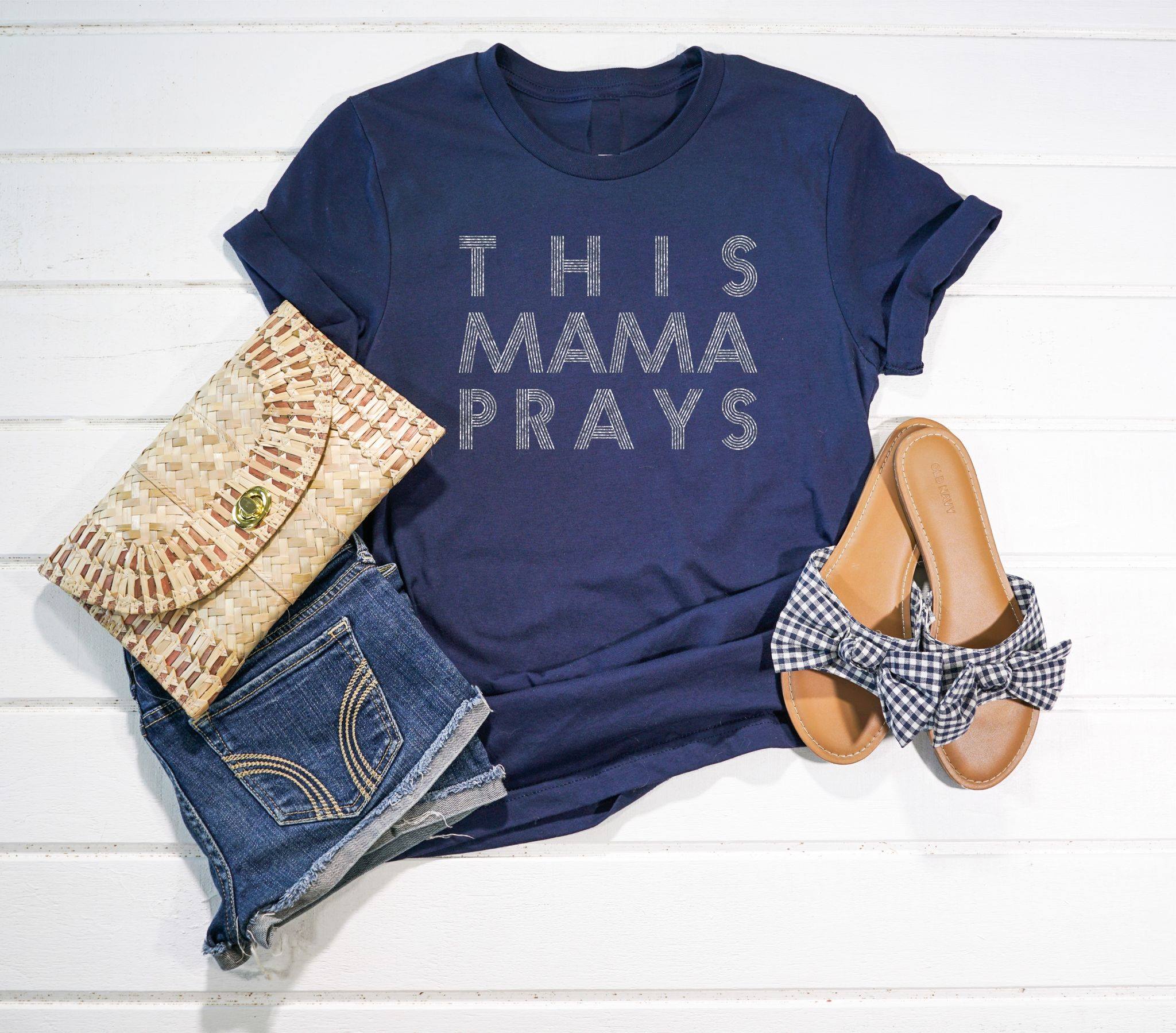 This Mama Prays Tee